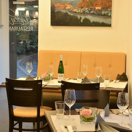Linden's Pension-restaurant Pensión 3*